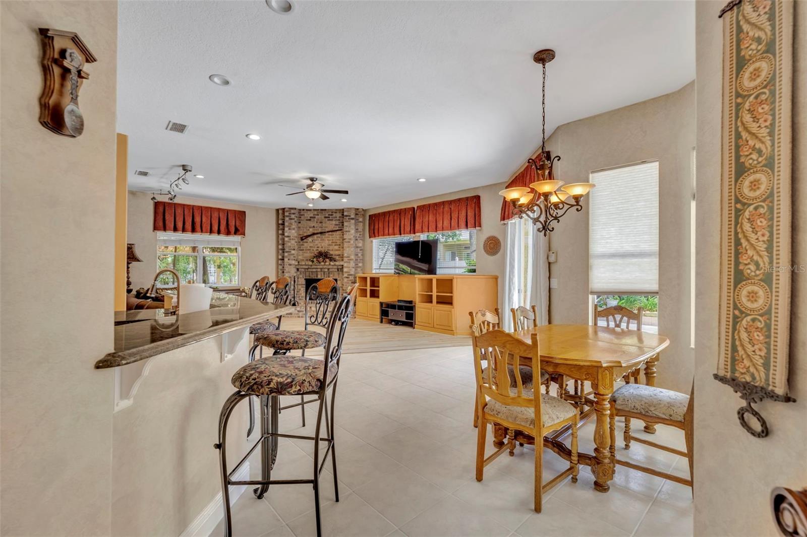 DIAMOND HILL AT SWEETWATER COUNTRY CLUB - Residential
