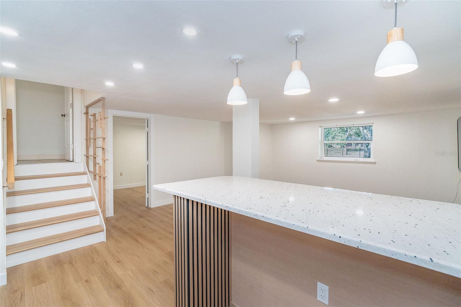 EVERGLADE ESTATES - Residential