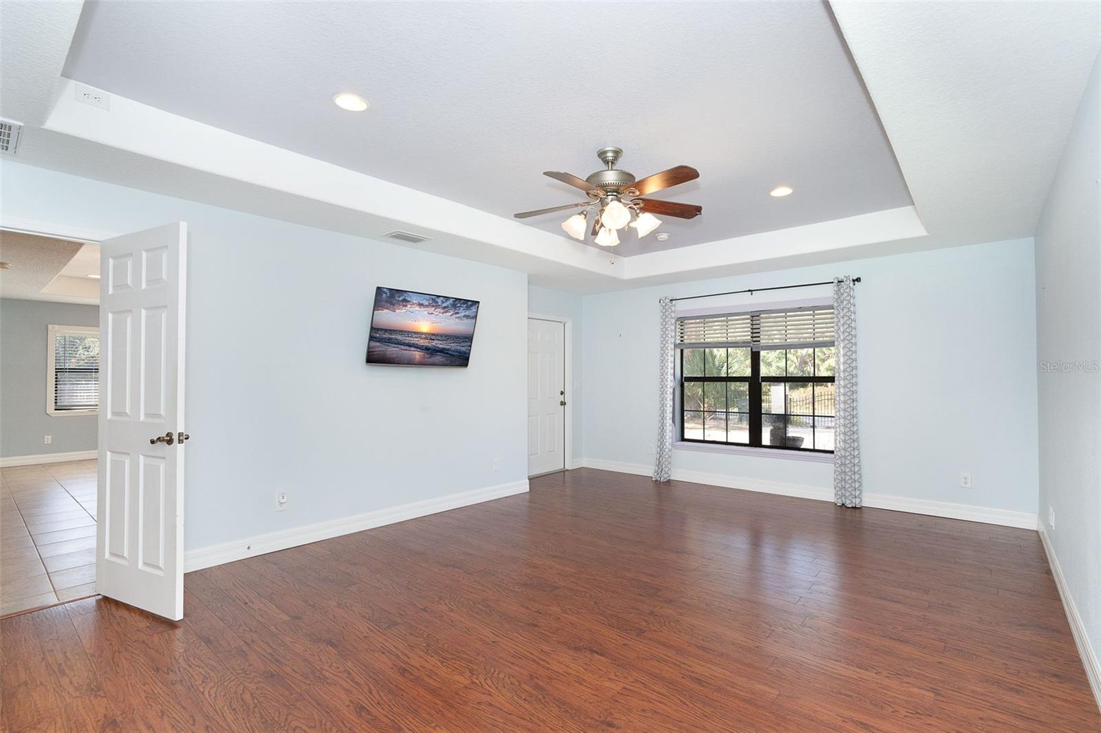 EVERGLADE ESTATES - Residential