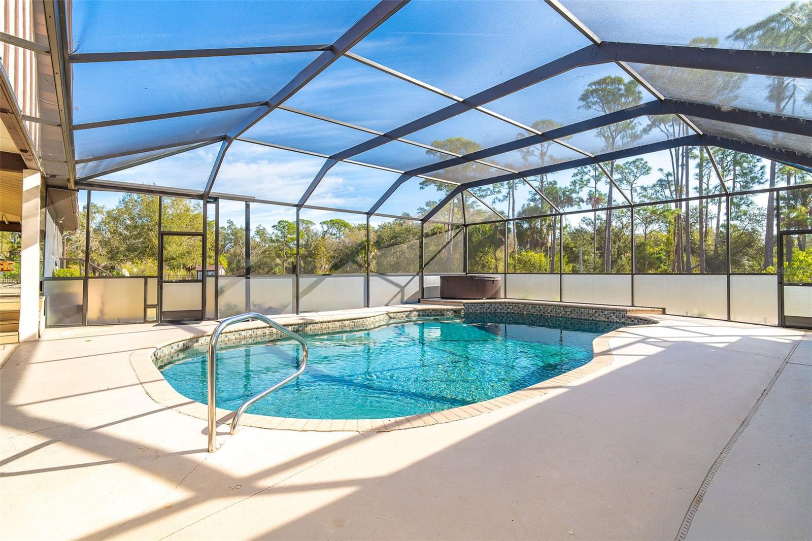 EVERGLADE ESTATES - Residential