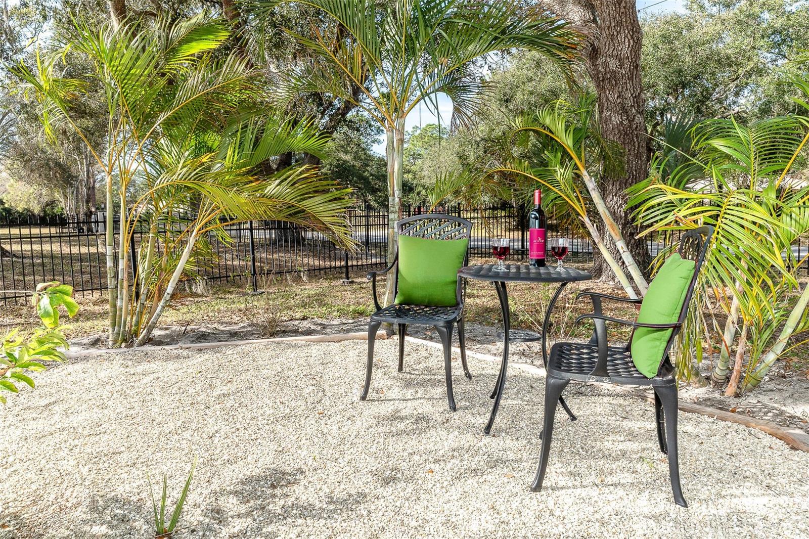 EVERGLADE ESTATES - Residential