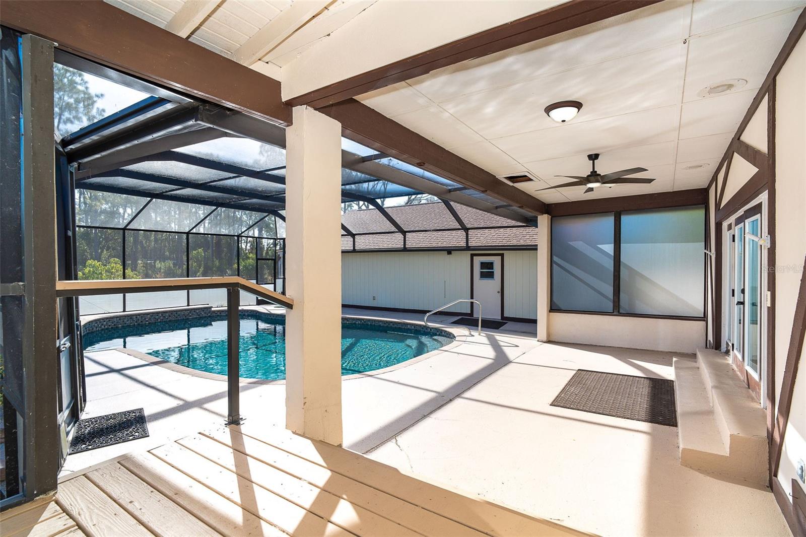 EVERGLADE ESTATES - Residential