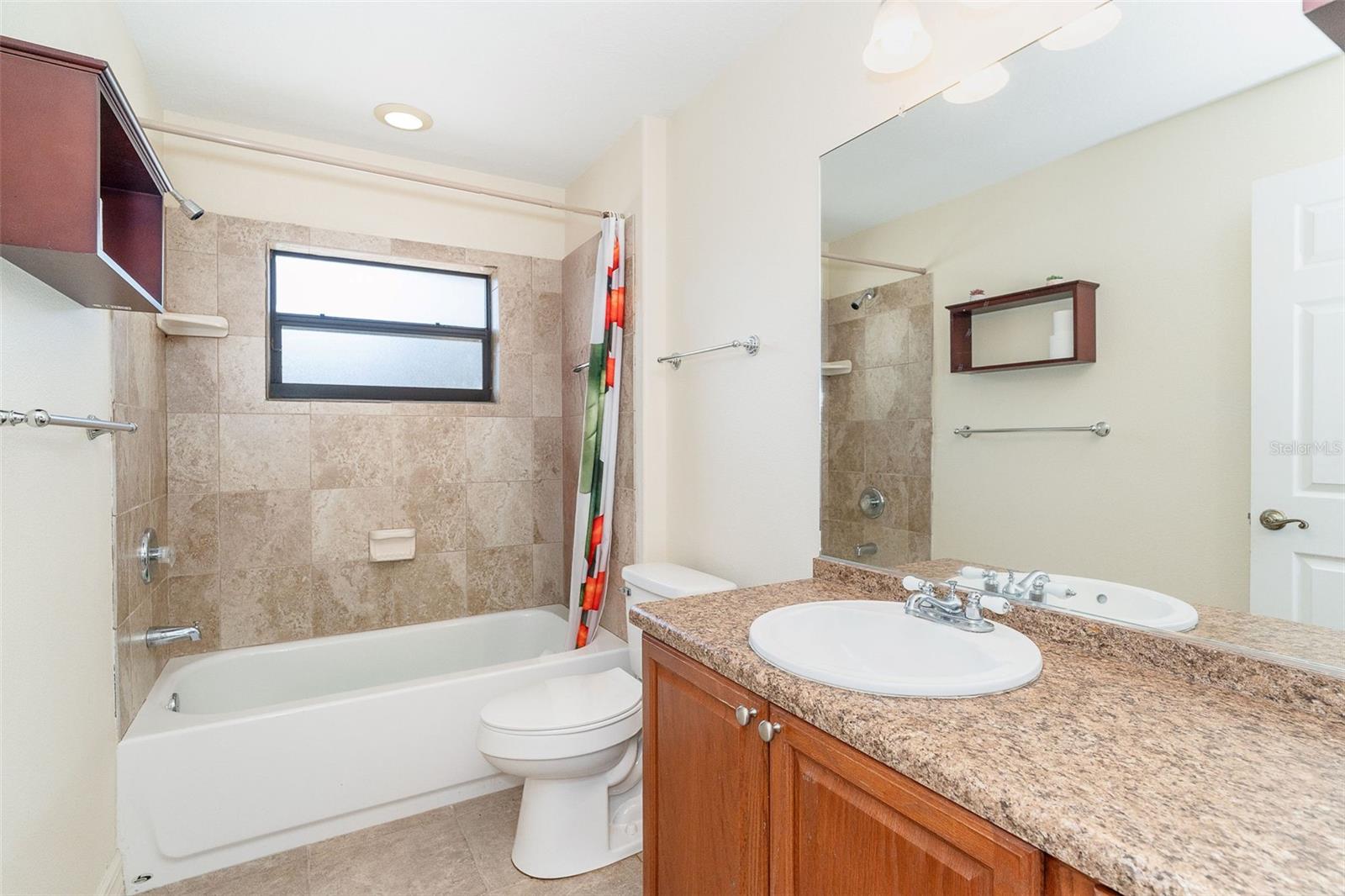 EVERGLADE ESTATES - Residential