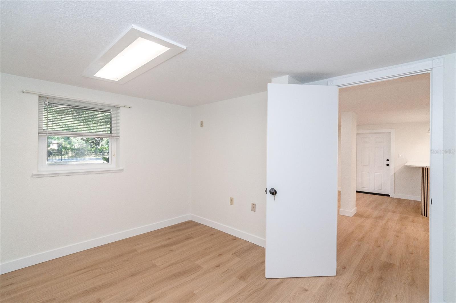 EVERGLADE ESTATES - Residential