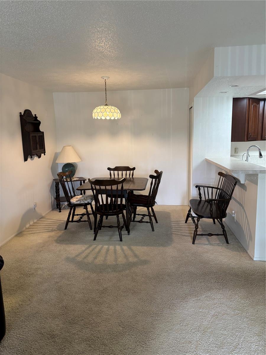 OAKS 04 - Residential