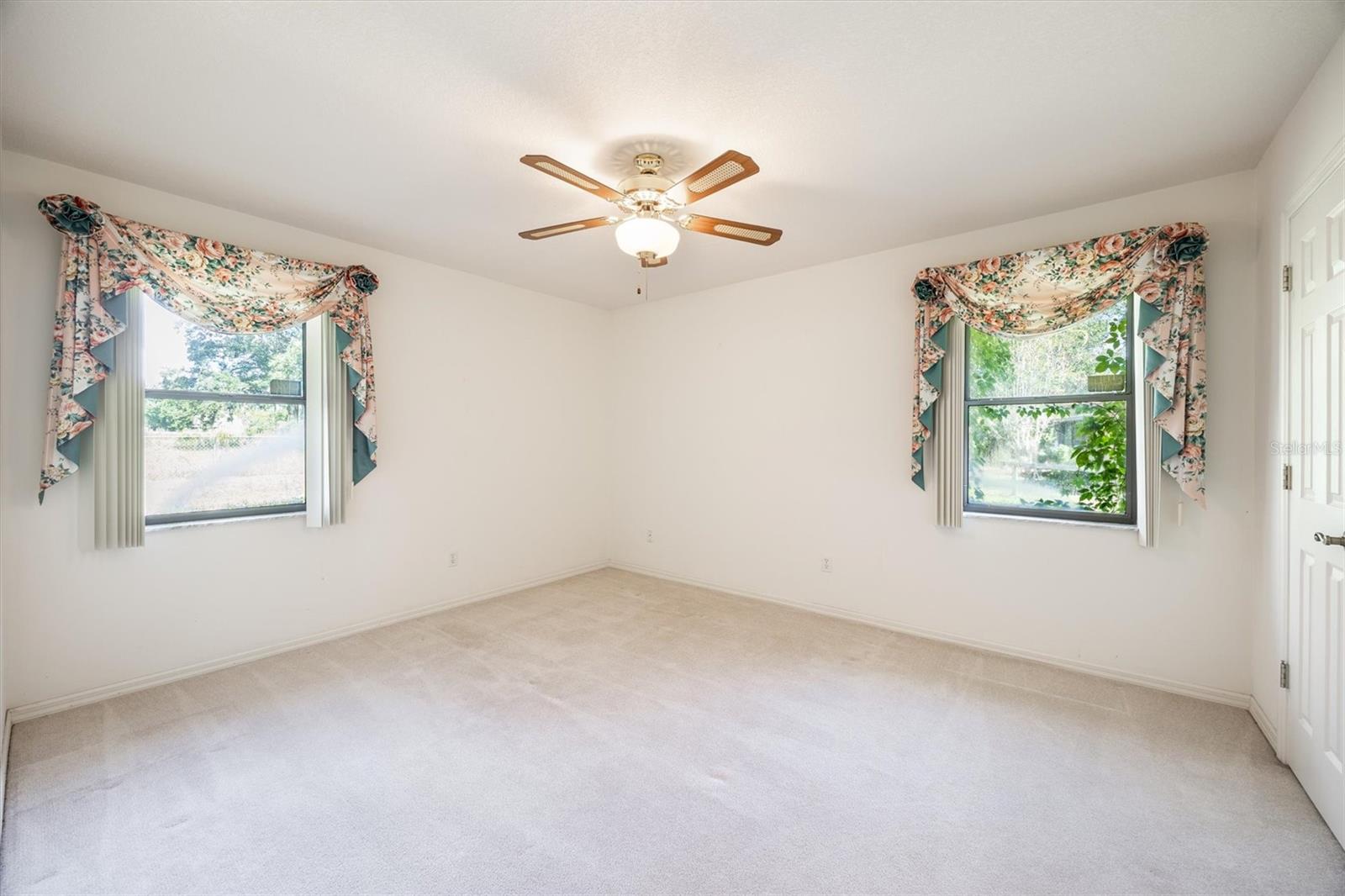 HIDDEN HILLS (BRADFORD) - Residential