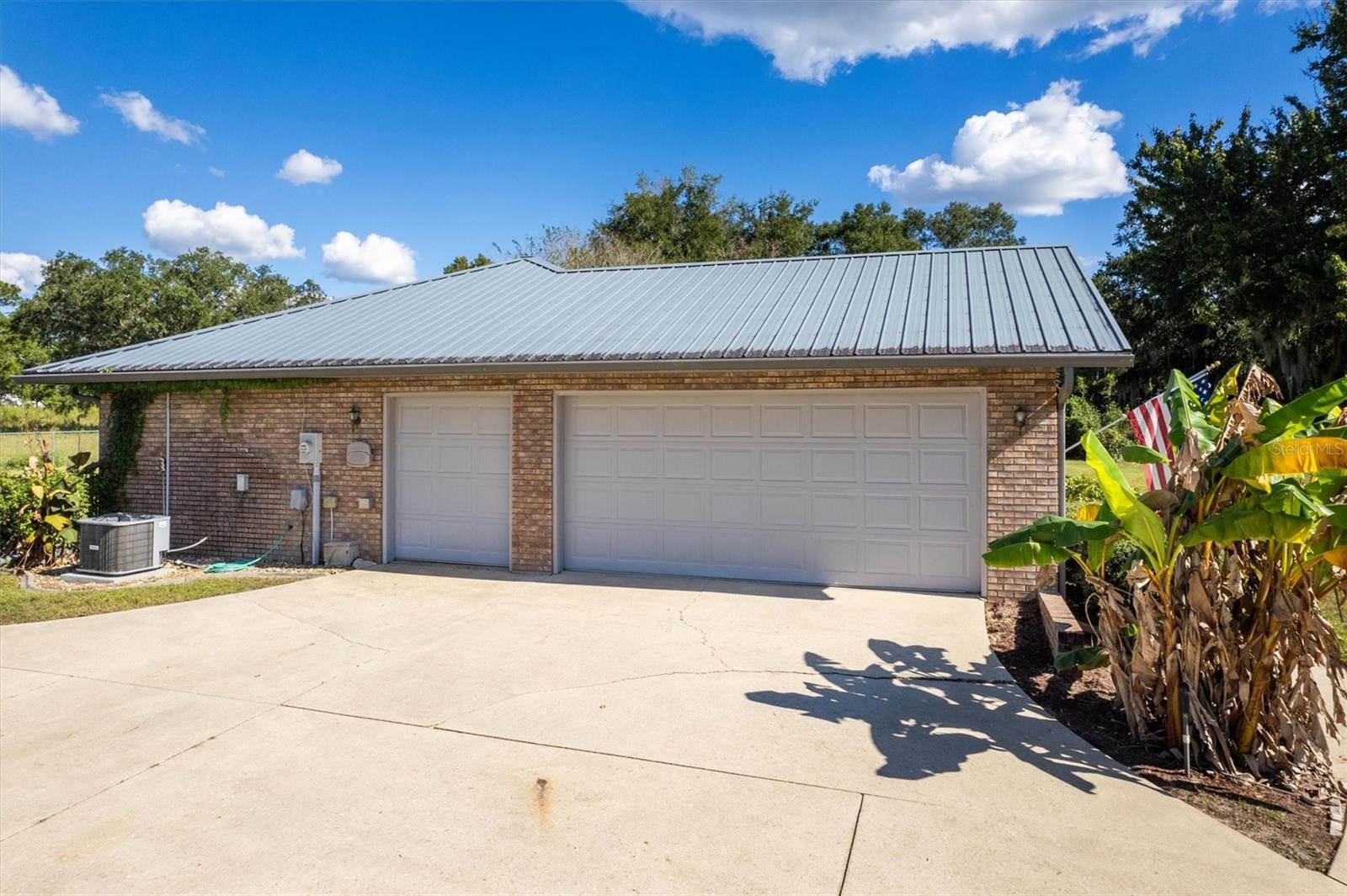 HIDDEN HILLS (BRADFORD) - Residential