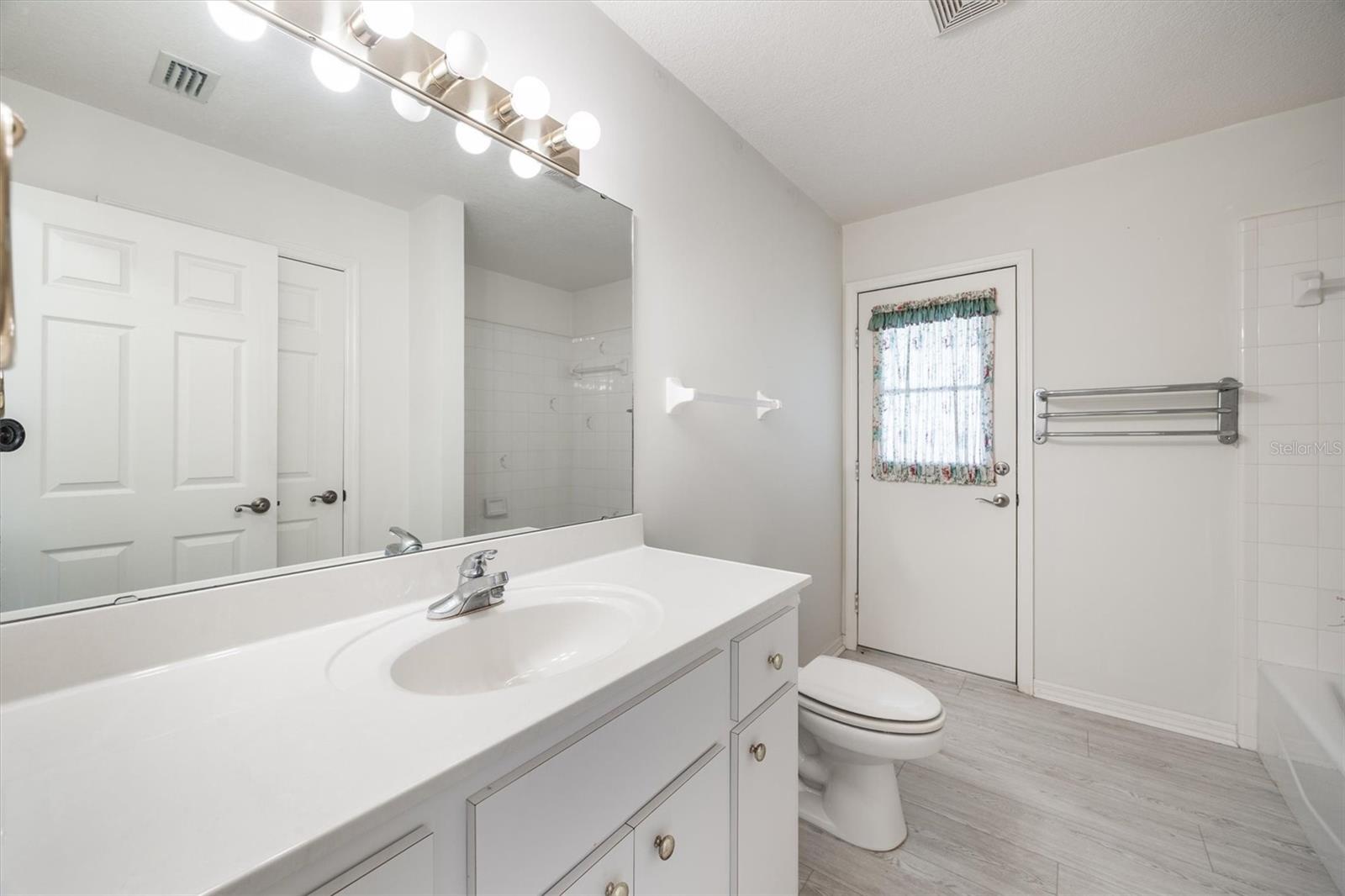 HIDDEN HILLS (BRADFORD) - Residential