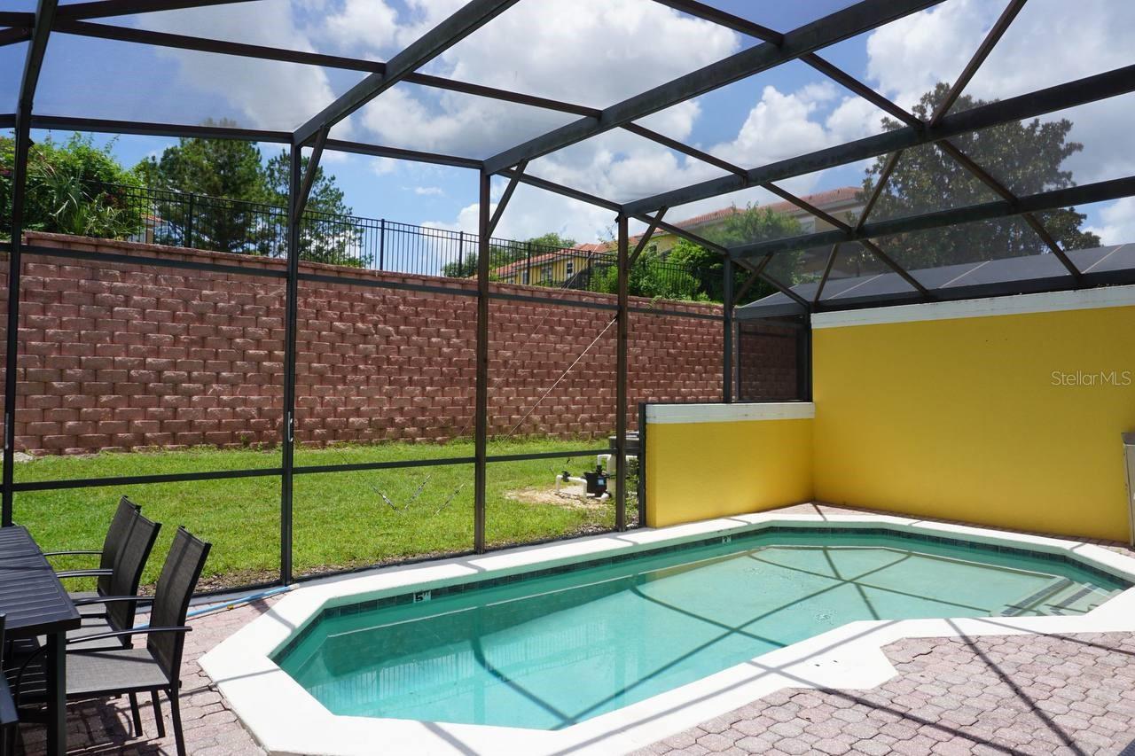 ENCANTADA - Residential
