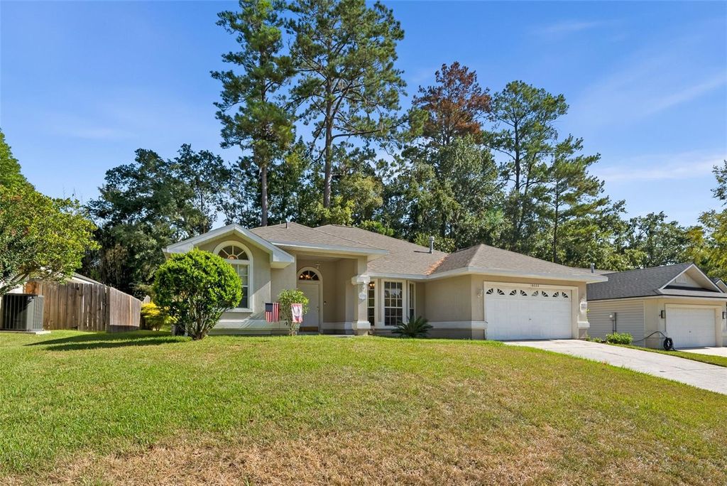 Photo of 10222 NW 10th Lane, Gainesville, FL 32606 (MLS # GC533552)