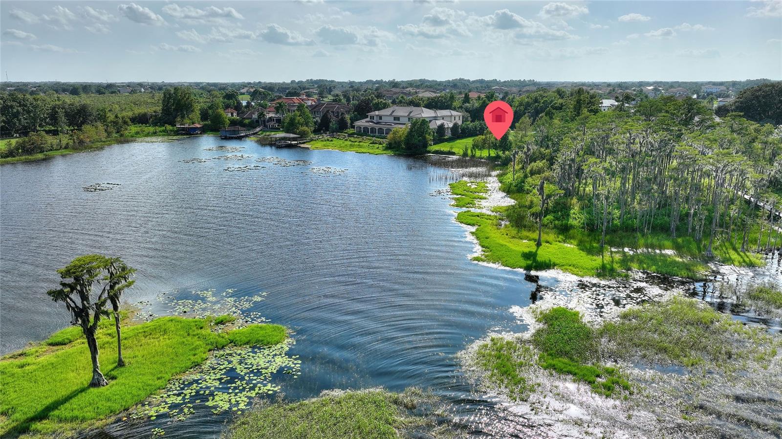 CHAINE DU LAC - Land