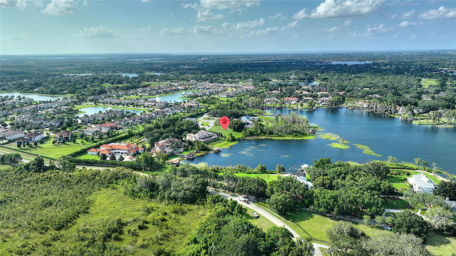 CHAINE DU LAC - Land