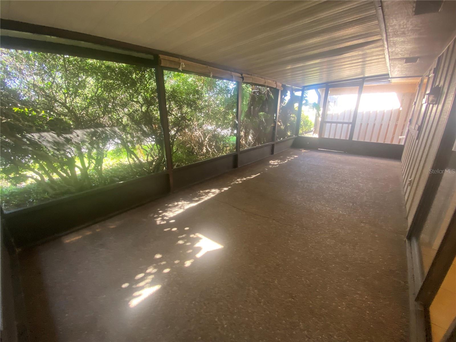 FAIRGREEN UNIT 04 - Residential Lease