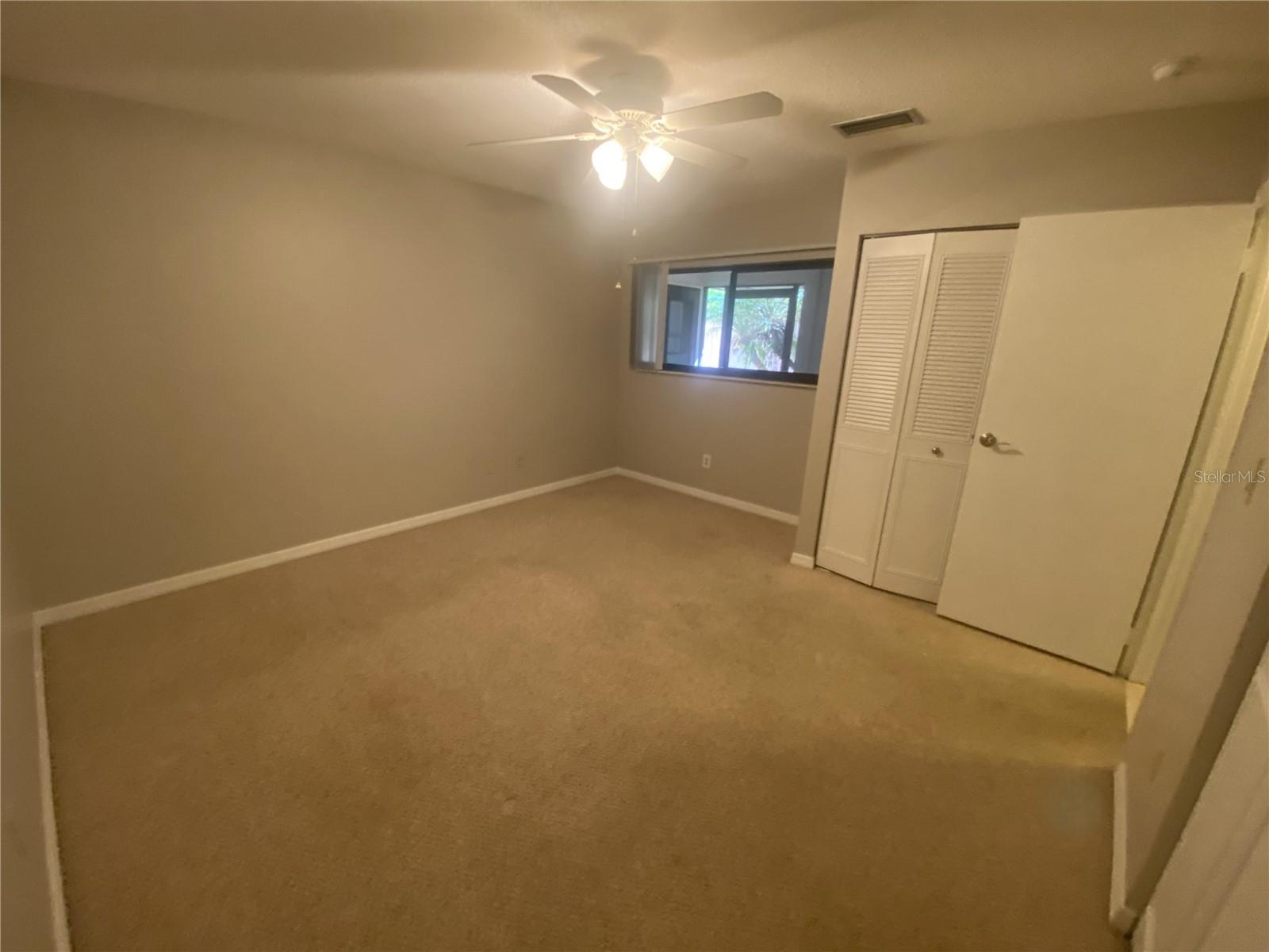 FAIRGREEN UNIT 04 - Residential Lease
