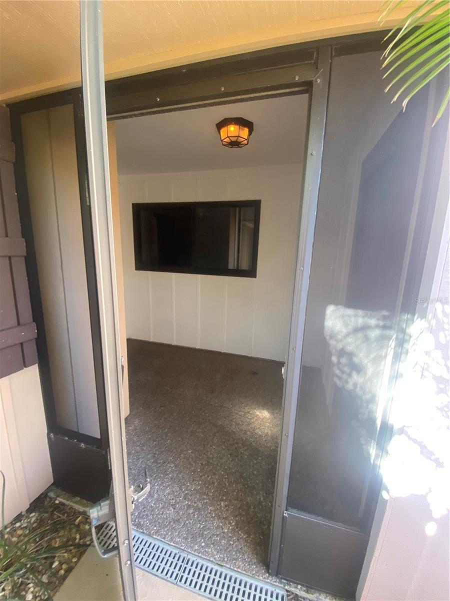 FAIRGREEN UNIT 04 - Residential Lease