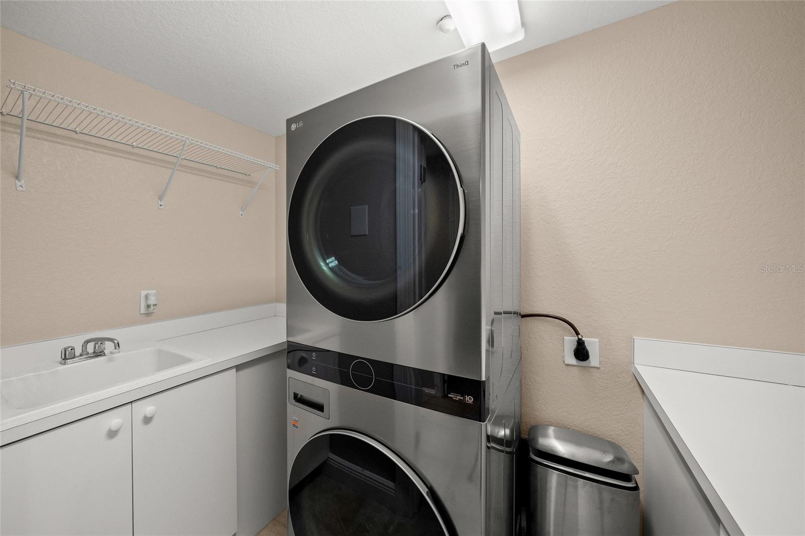 VILLAS/HARBOR VILLAGE - Residential