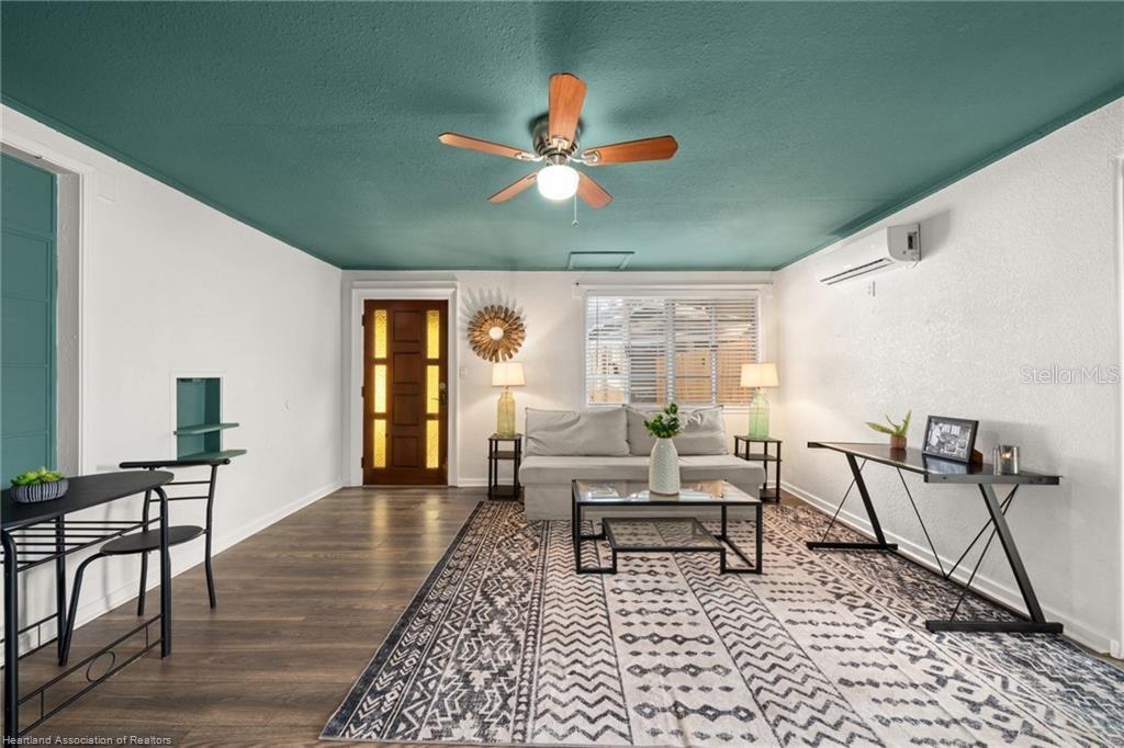 PALMHURST SUB - Residential