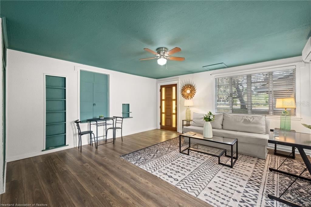 PALMHURST SUB - Residential