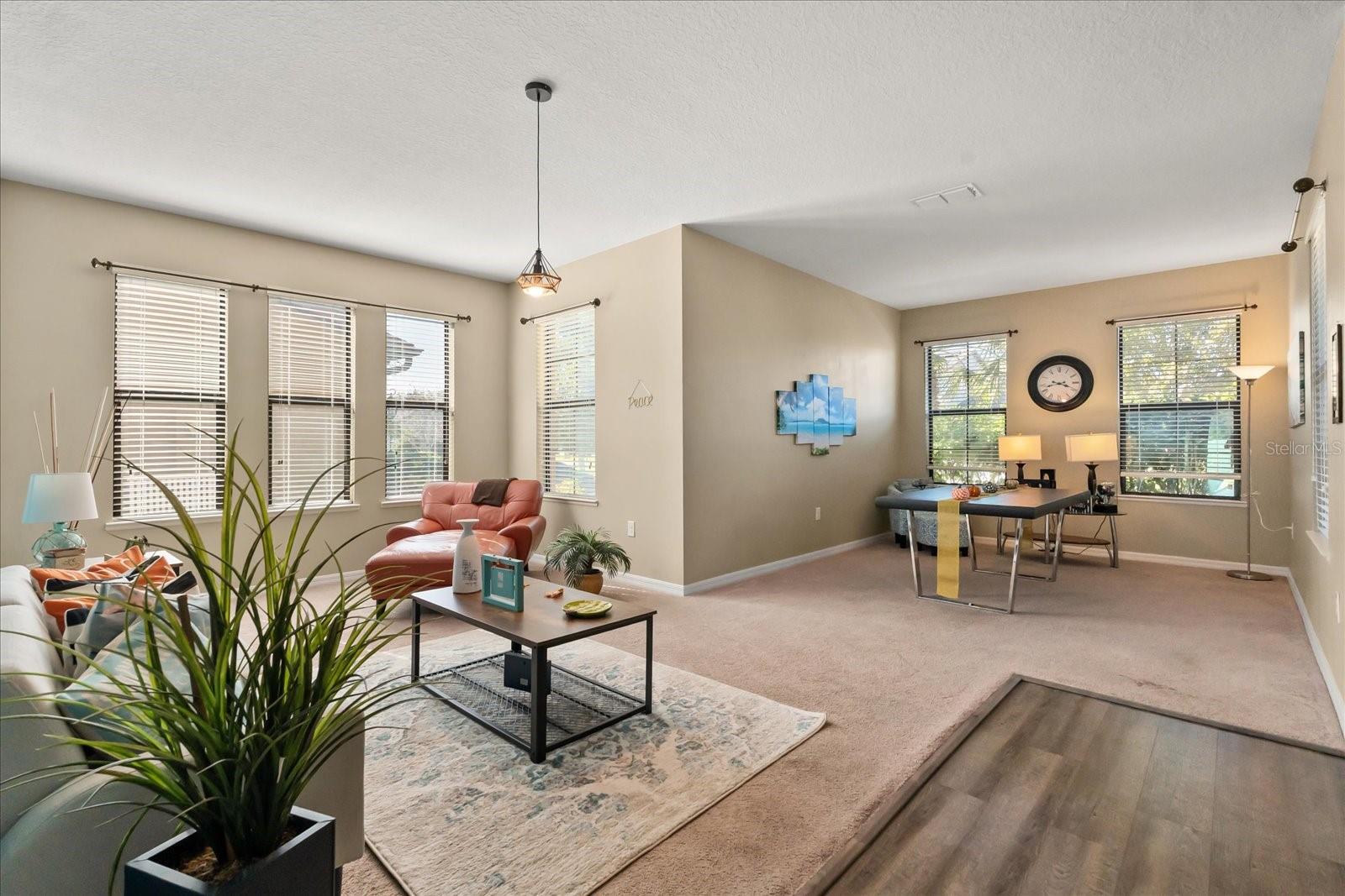 LAGO BUENDIA PH 2 - Residential