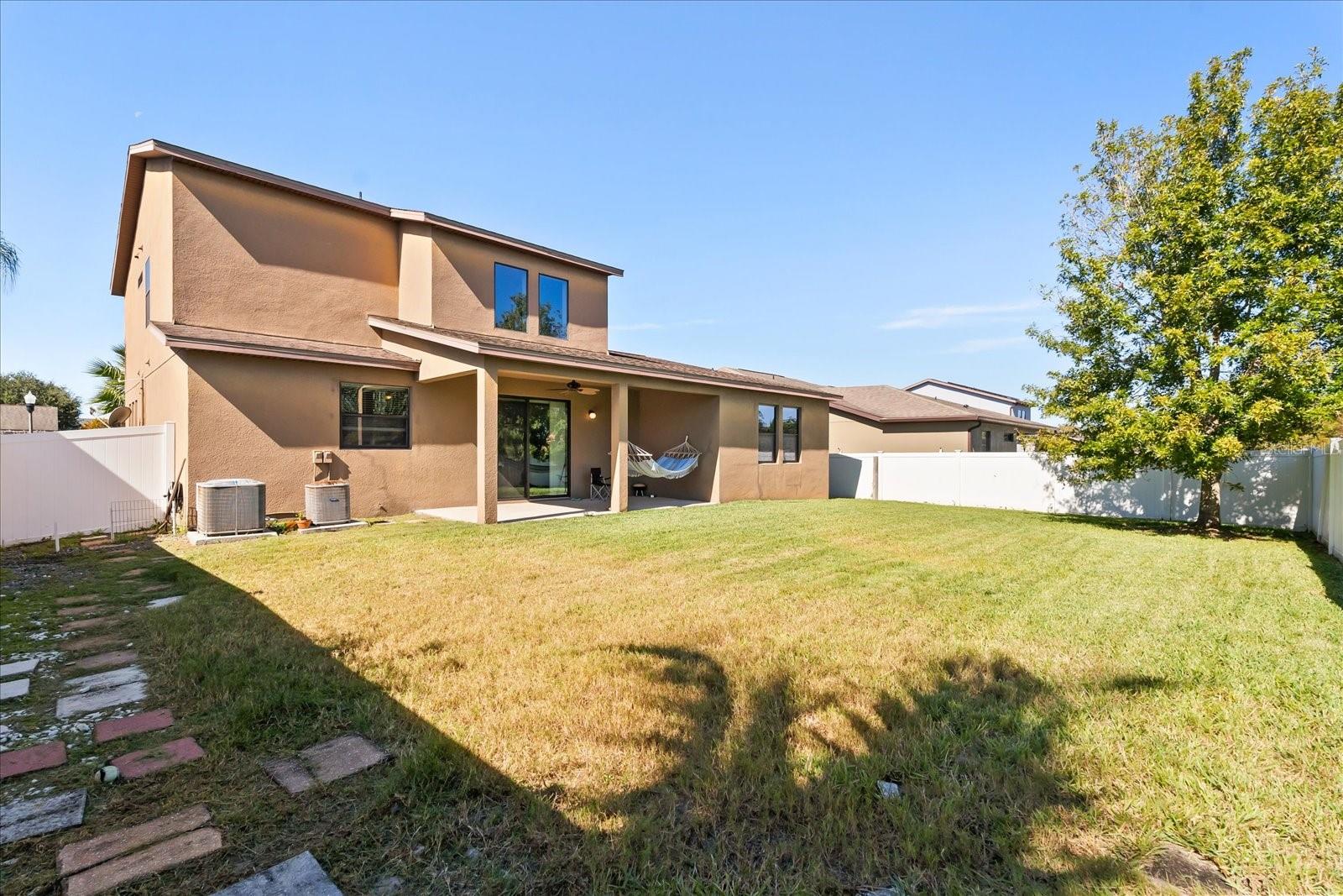 LAGO BUENDIA PH 2 - Residential