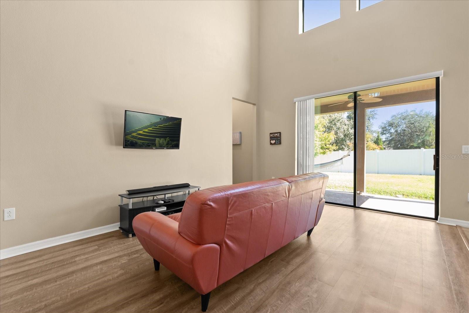 LAGO BUENDIA PH 2 - Residential