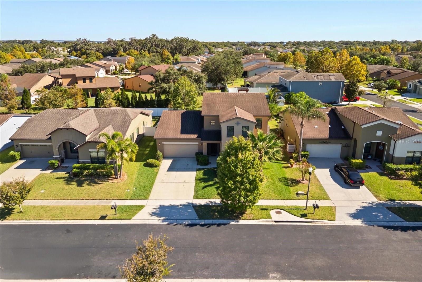 LAGO BUENDIA PH 2 - Residential