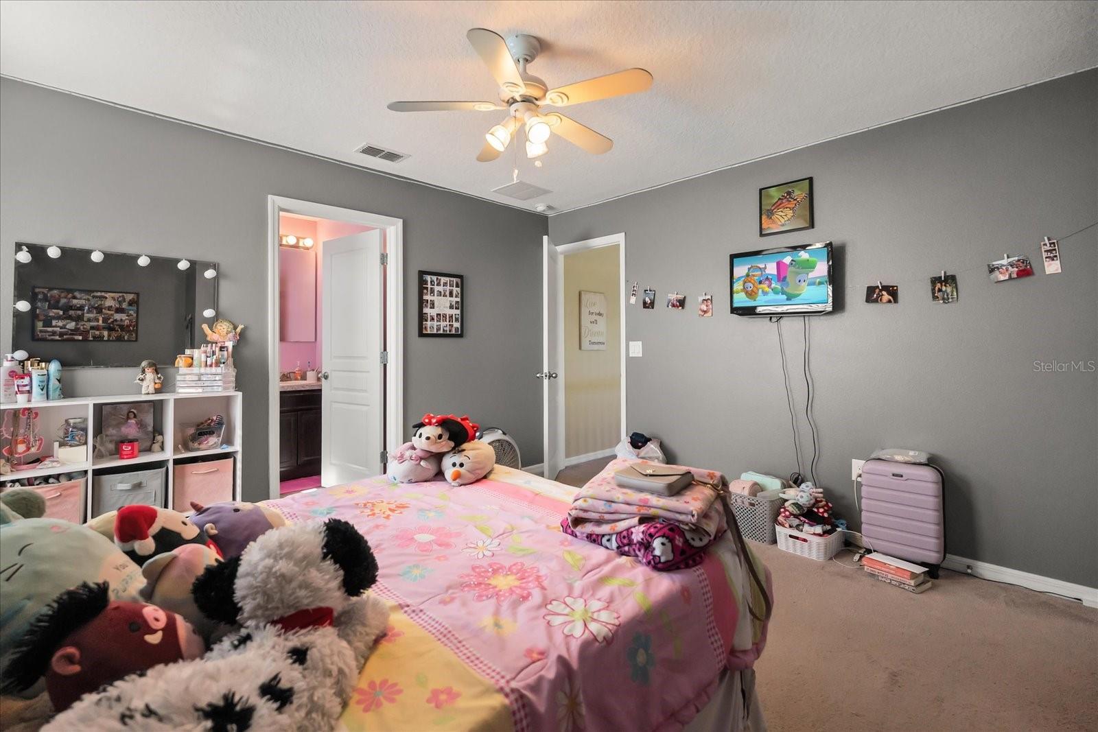 LAGO BUENDIA PH 2 - Residential