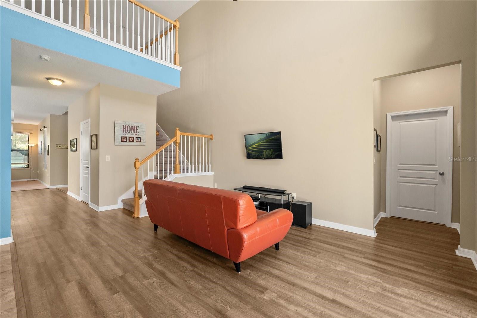 LAGO BUENDIA PH 2 - Residential