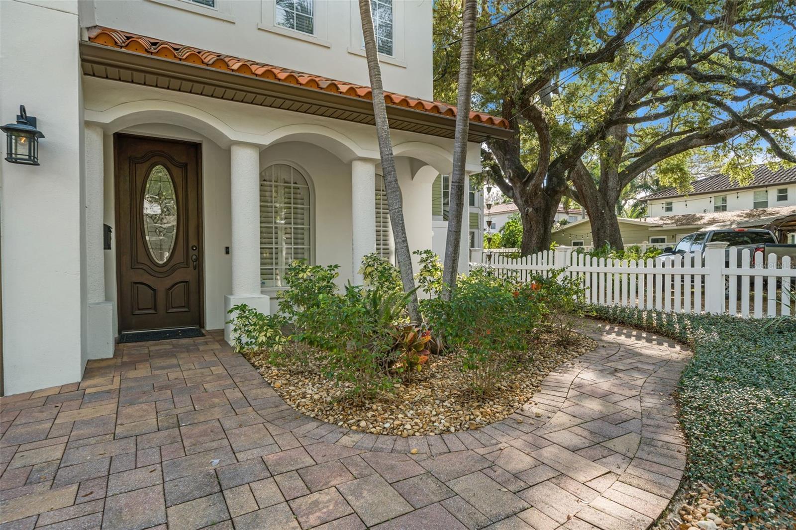 3504 W BARCELONA STREET