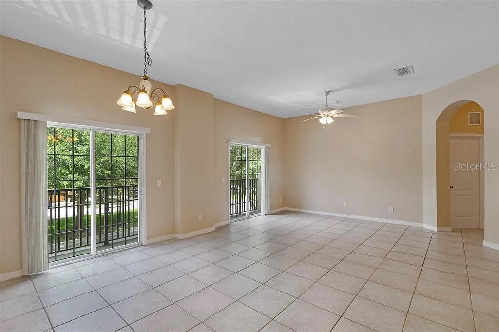 15326 OAK APPLE COURT