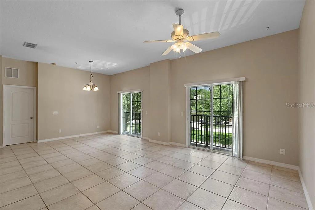 15326 OAK APPLE COURT
