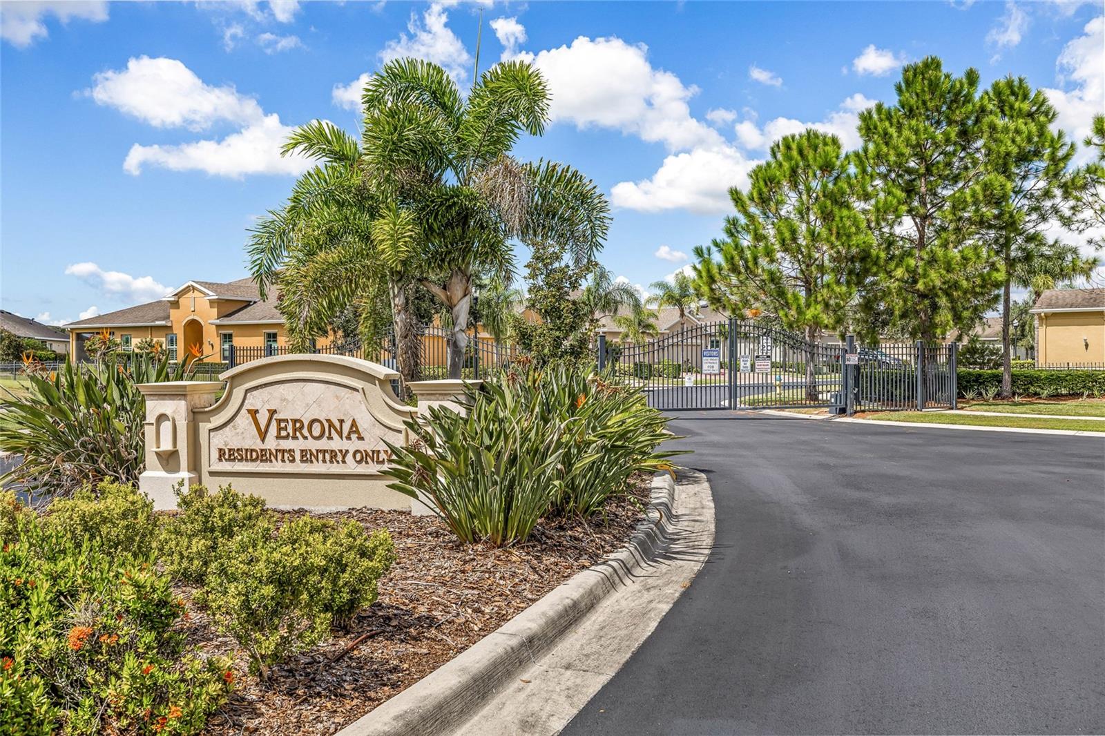 SUN CITY CENTER UNIT 274 & 2 - Residential