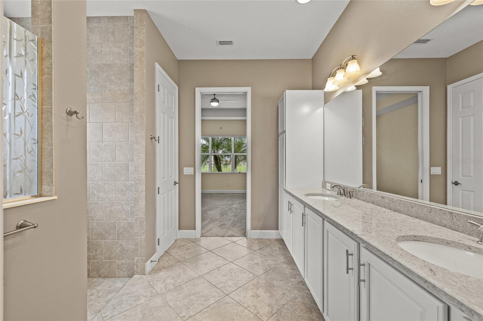 SUN CITY CENTER UNIT 274 & 2 - Residential