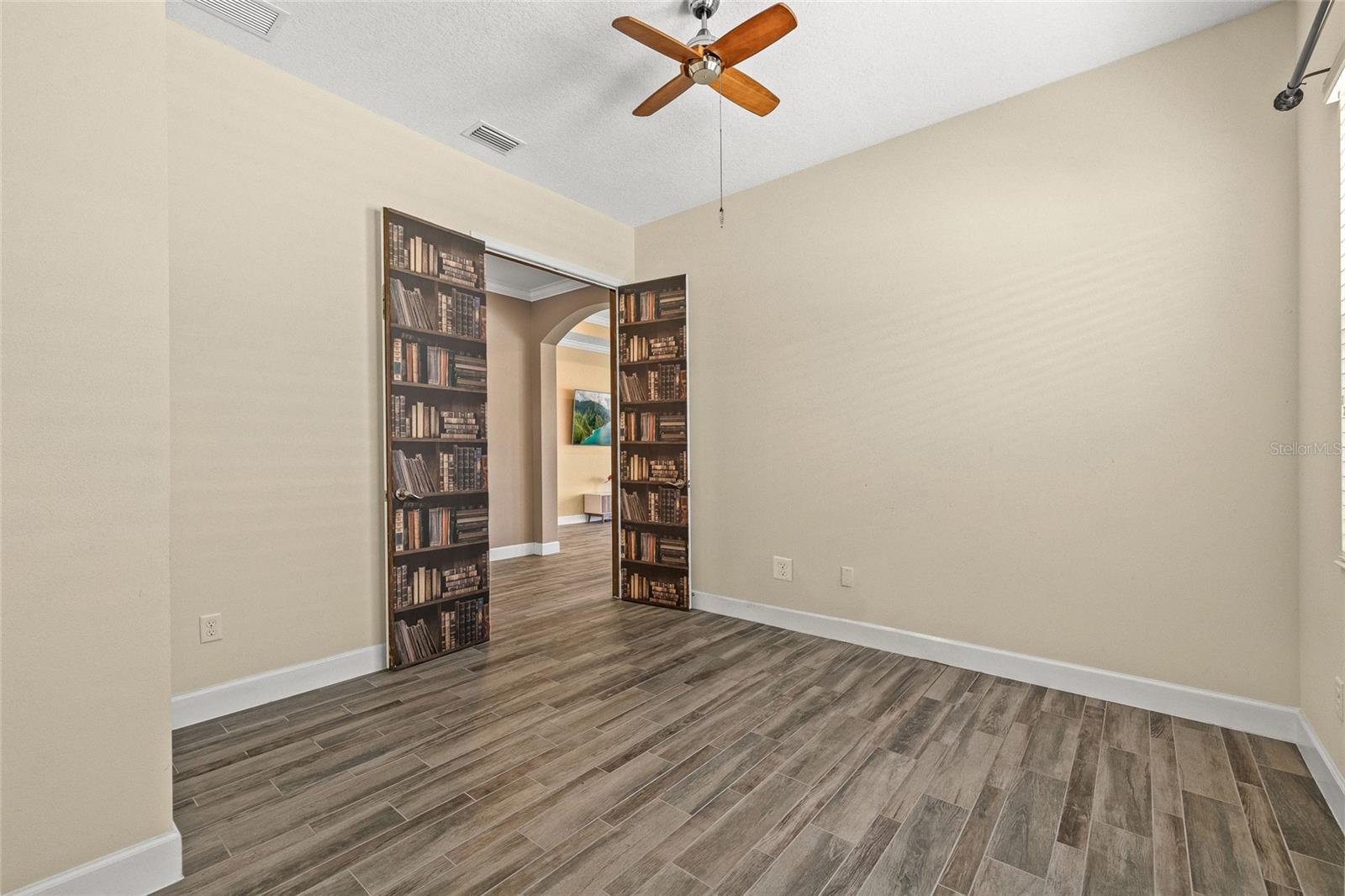 SUN CITY CENTER UNIT 274 & 2 - Residential