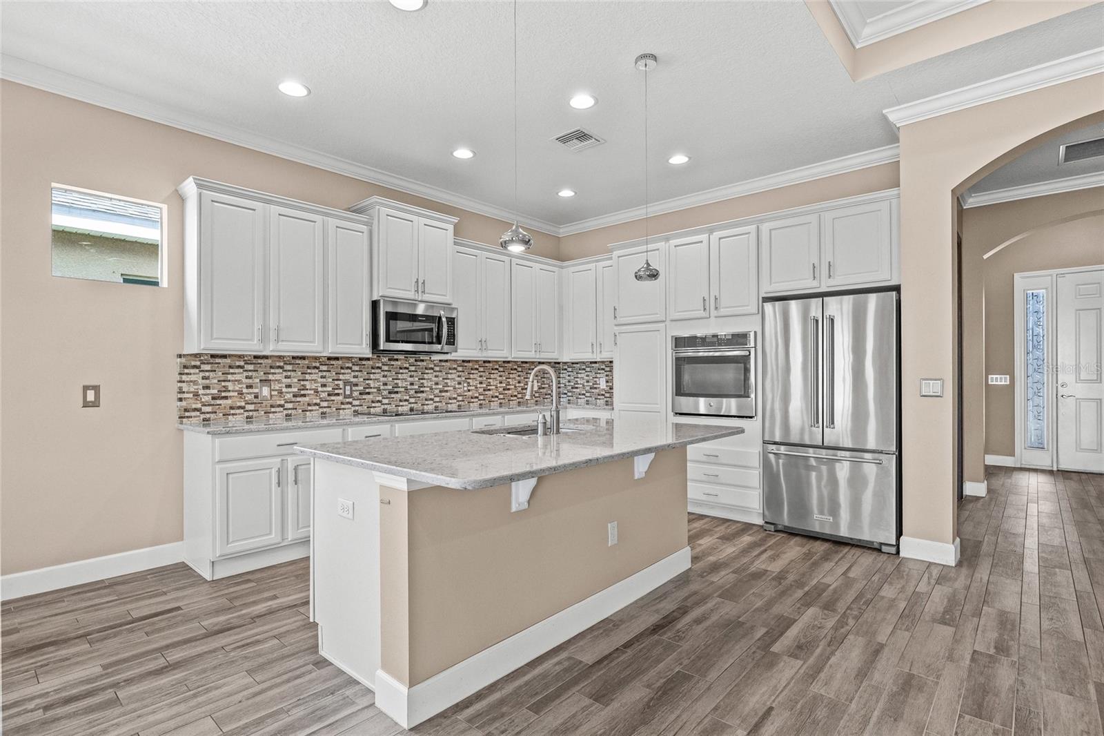SUN CITY CENTER UNIT 274 & 2 - Residential