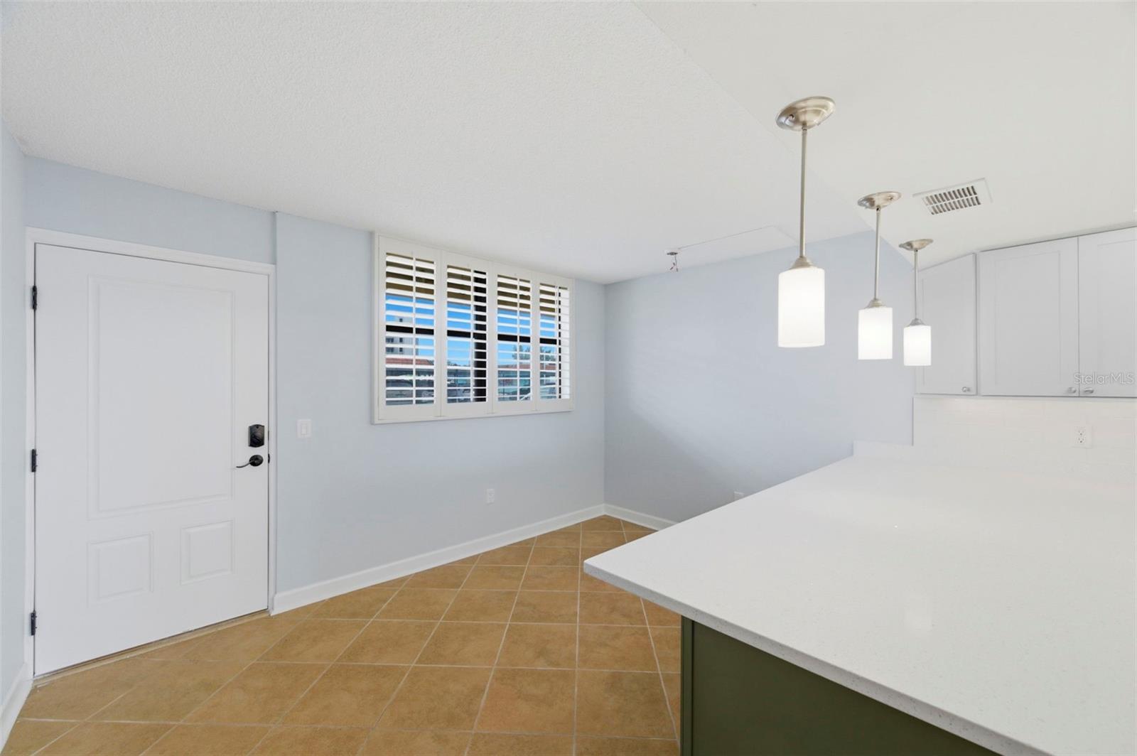 BAY MARINER THE CONDO - Residential