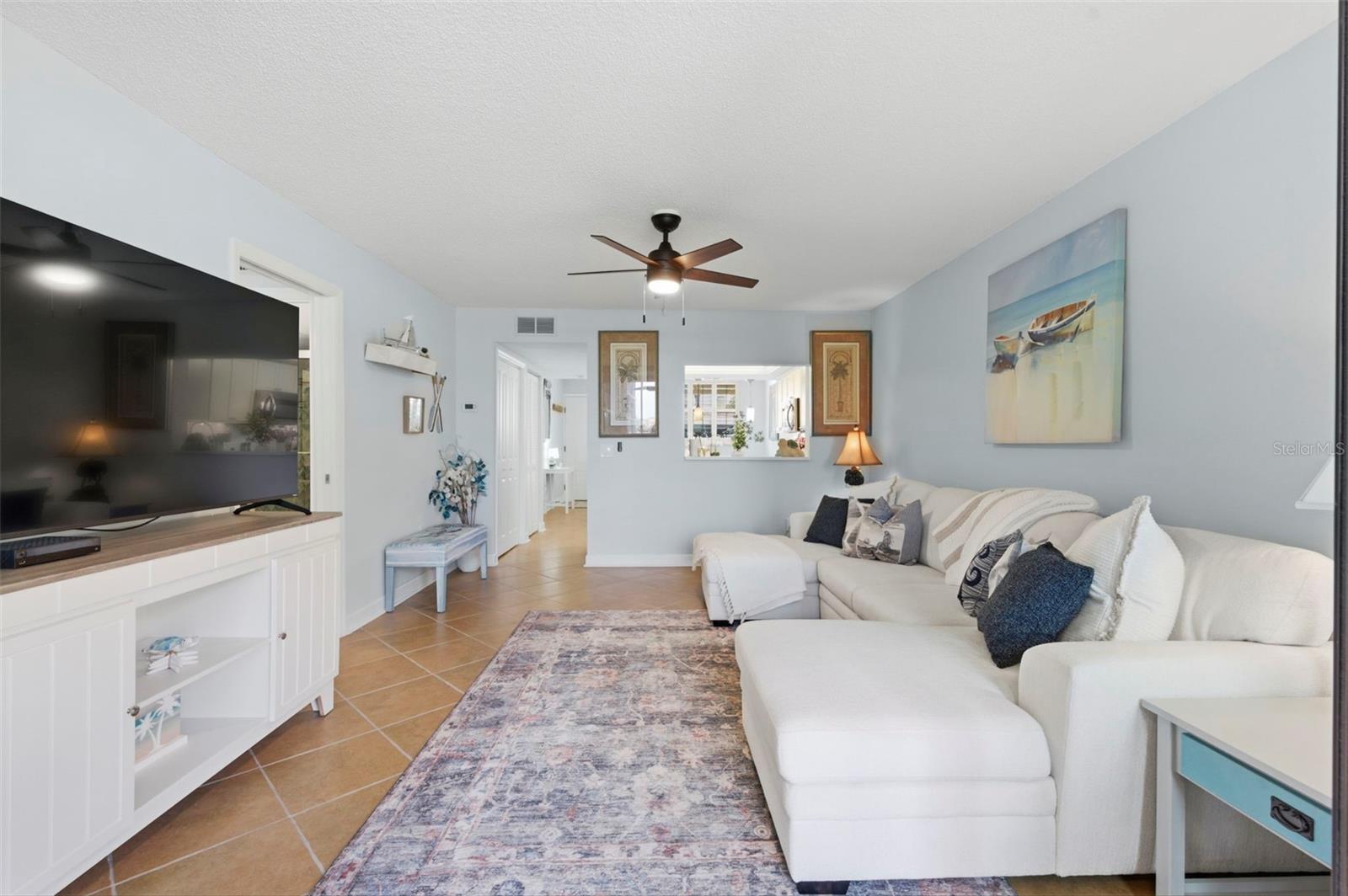 BAY MARINER THE CONDO - Residential