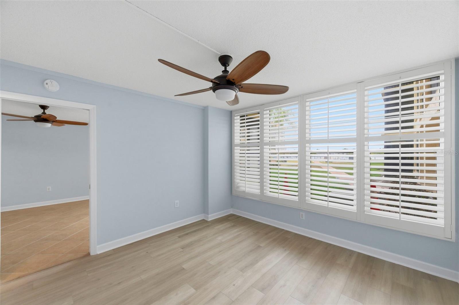 BAY MARINER THE CONDO - Residential