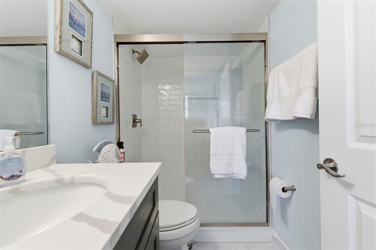 BAY MARINER THE CONDO - Residential