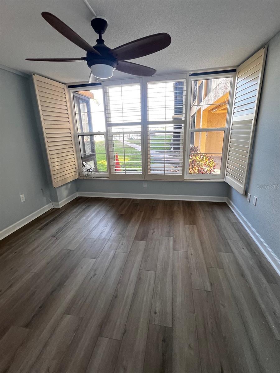 BAY MARINER THE CONDO - Residential