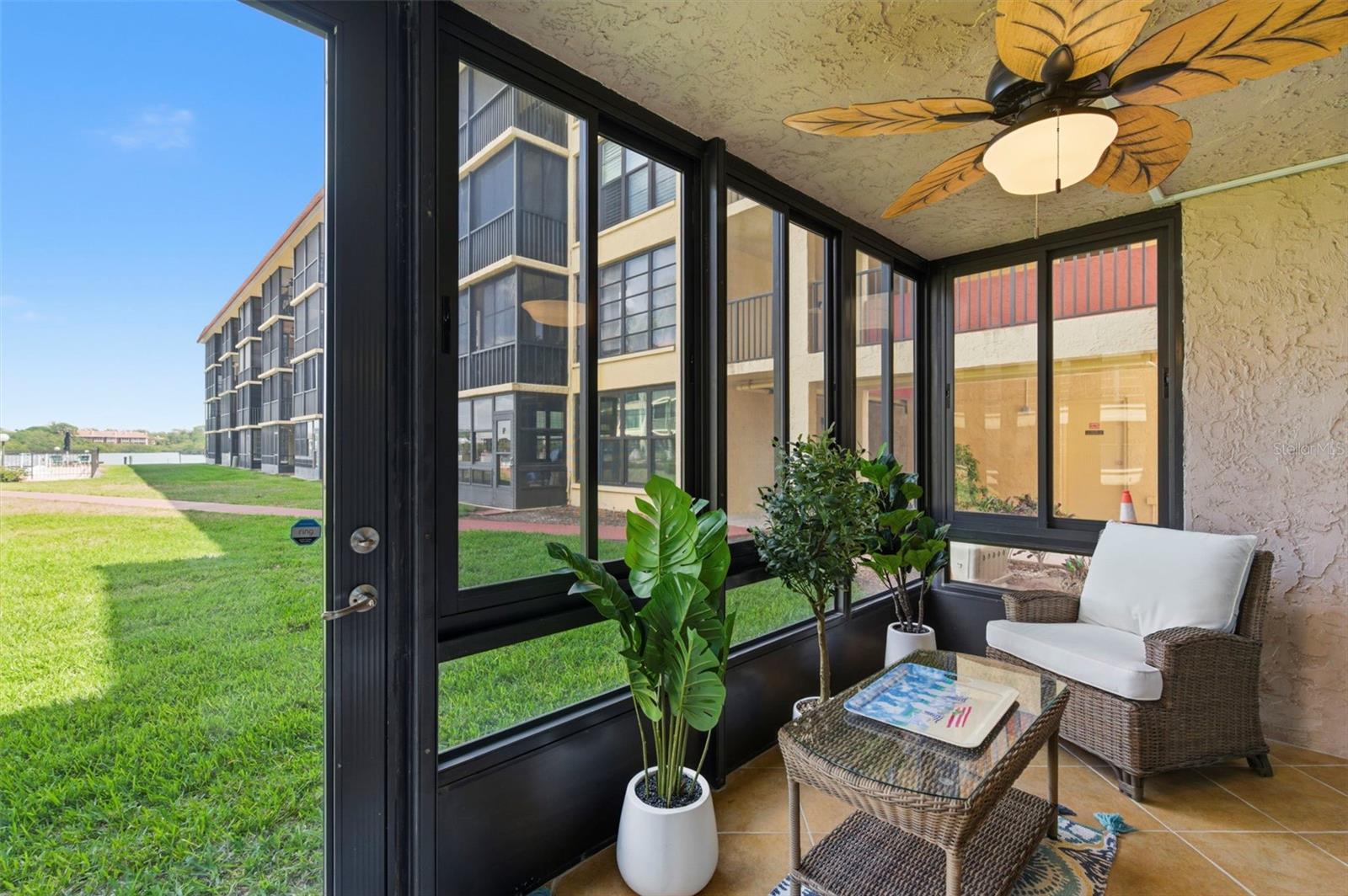 BAY MARINER THE CONDO - Residential