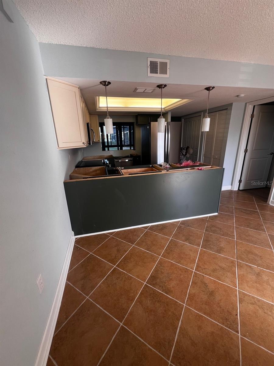 BAY MARINER THE CONDO - Residential