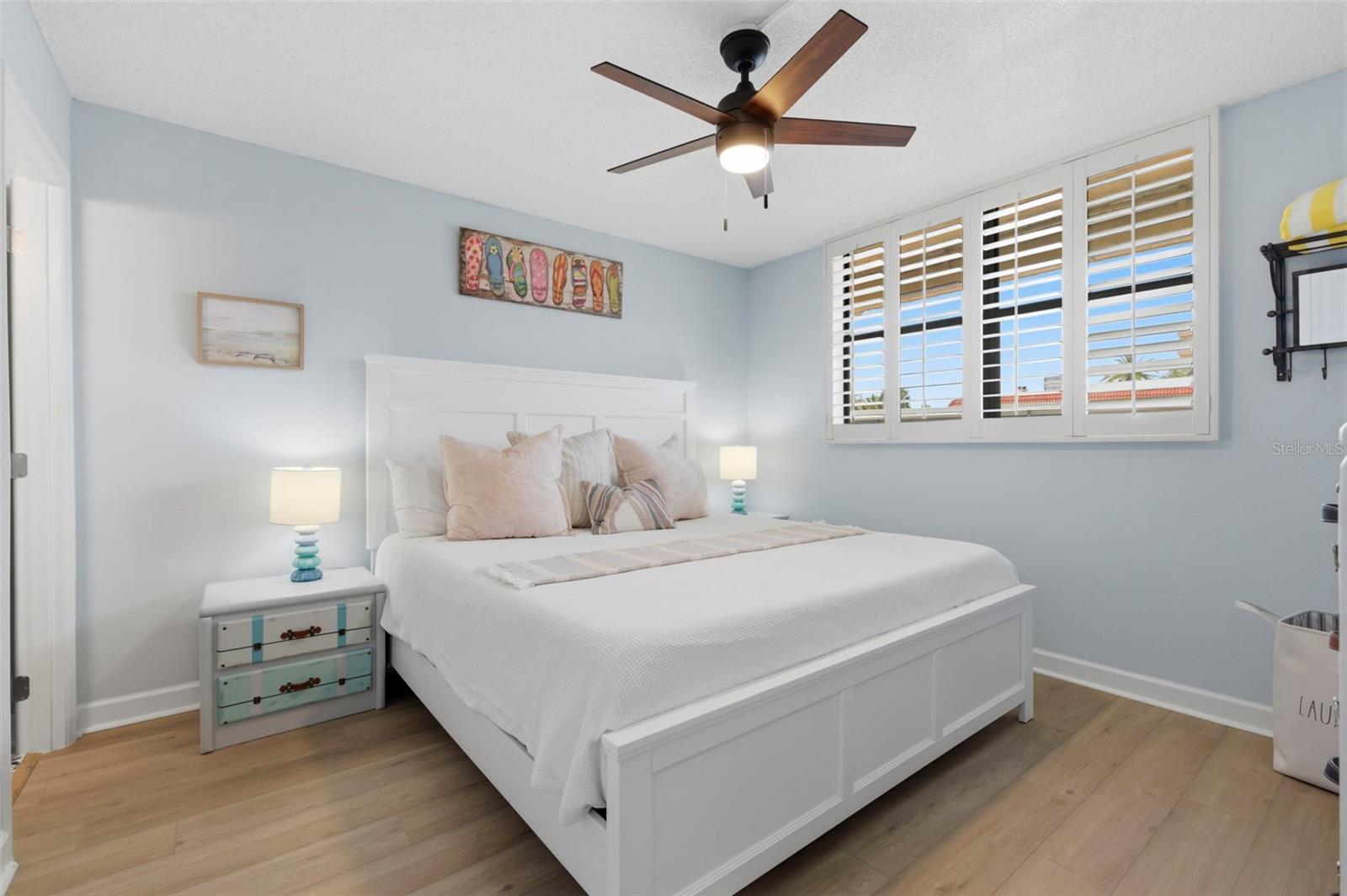 BAY MARINER THE CONDO - Residential