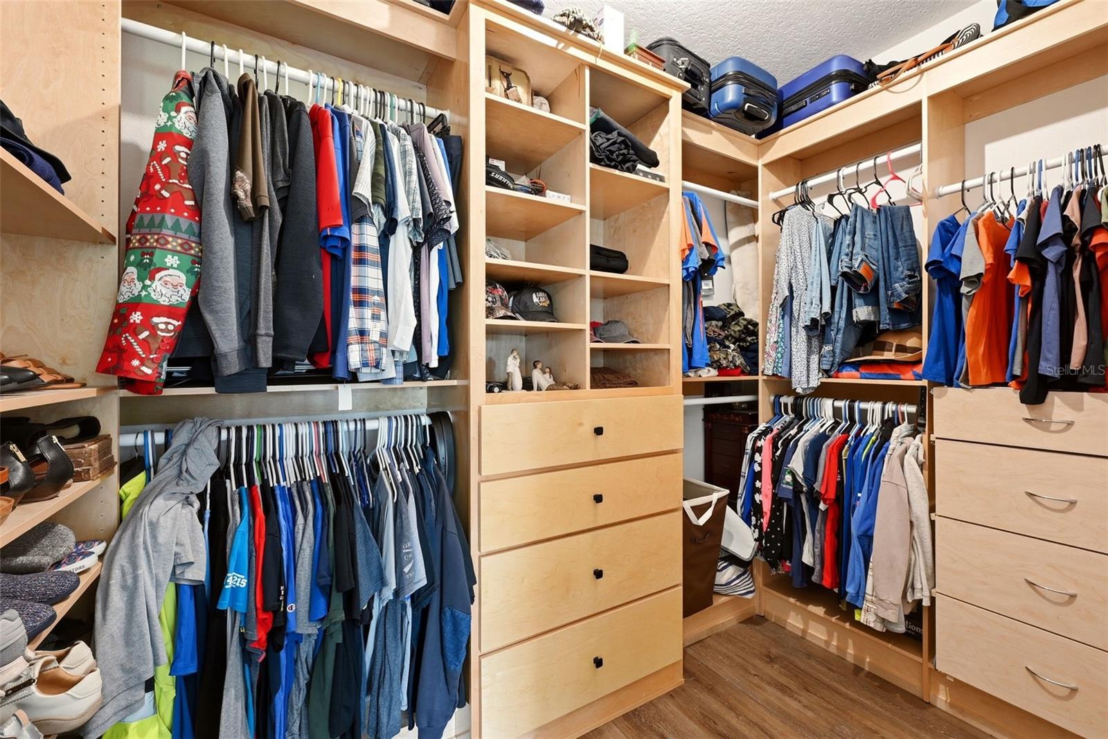 BAY LAKE RANCH UNIT 3 - Residential