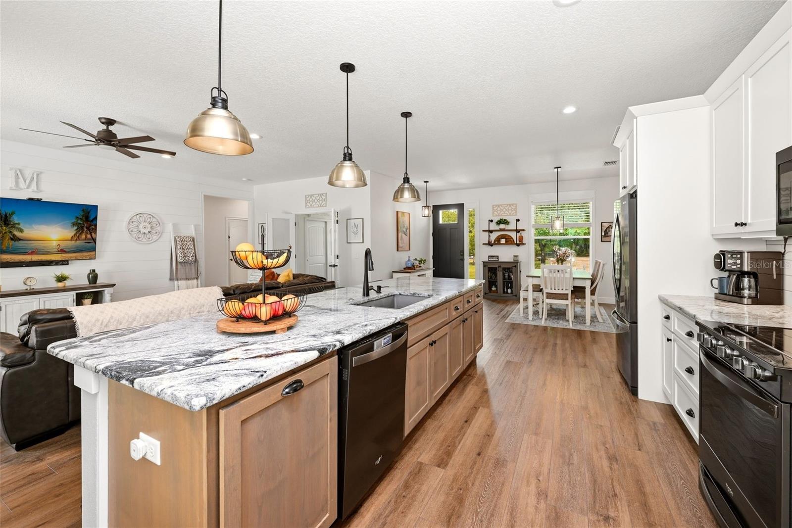 BAY LAKE RANCH UNIT 3 - Residential