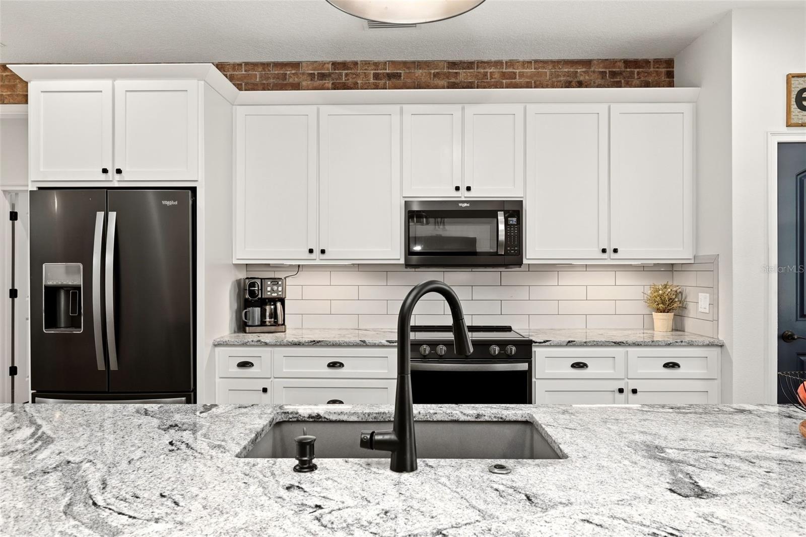 BAY LAKE RANCH UNIT 3 - Residential