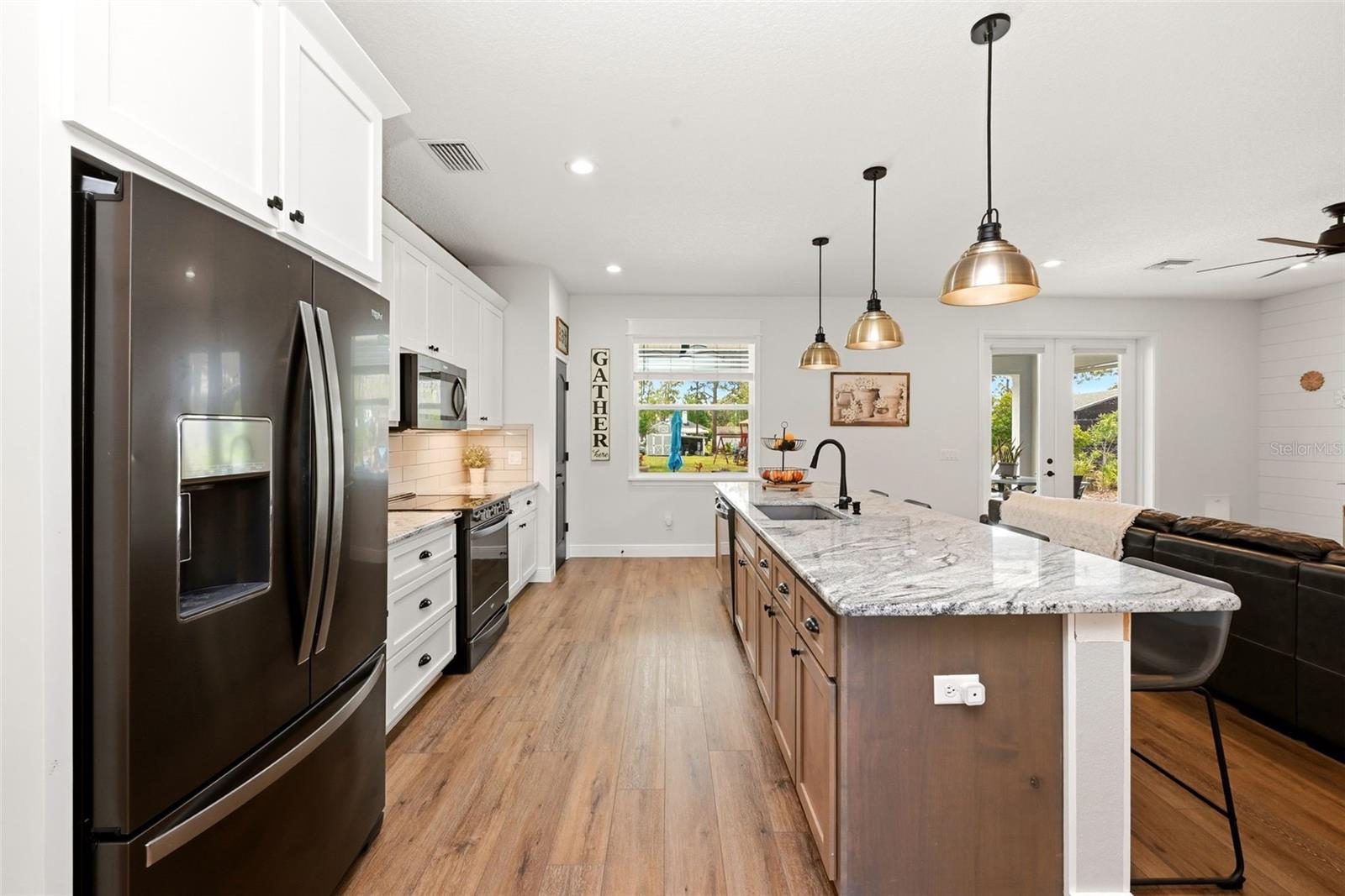 BAY LAKE RANCH UNIT 3 - Residential