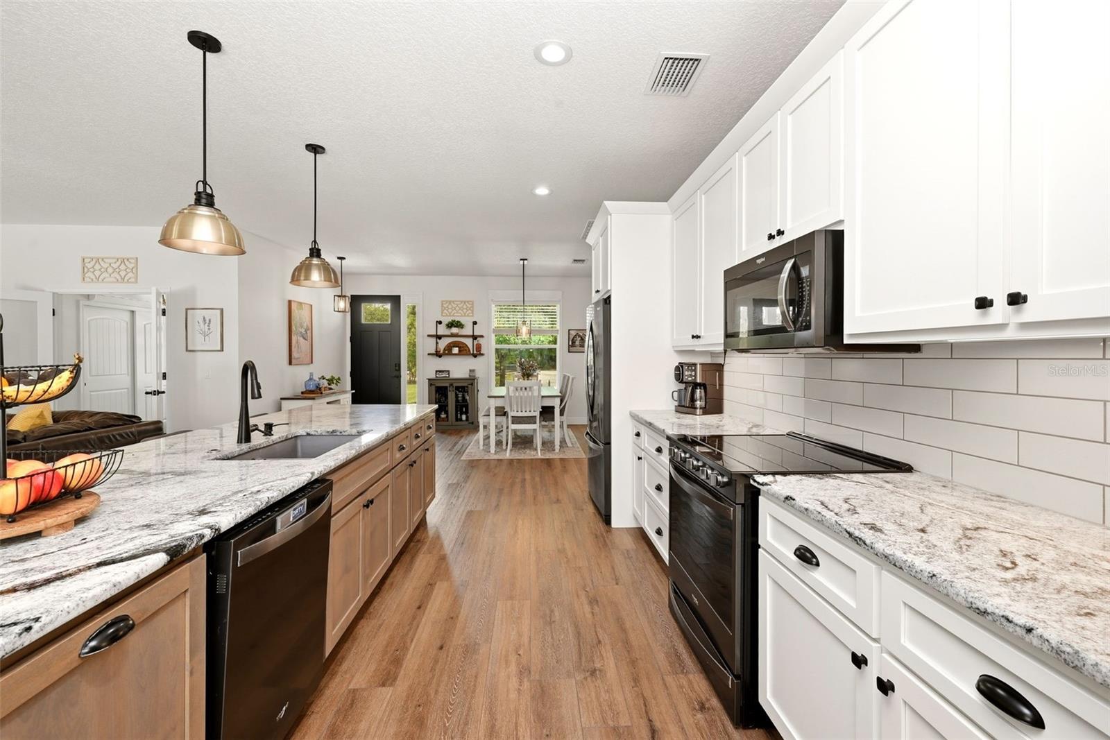 BAY LAKE RANCH UNIT 3 - Residential