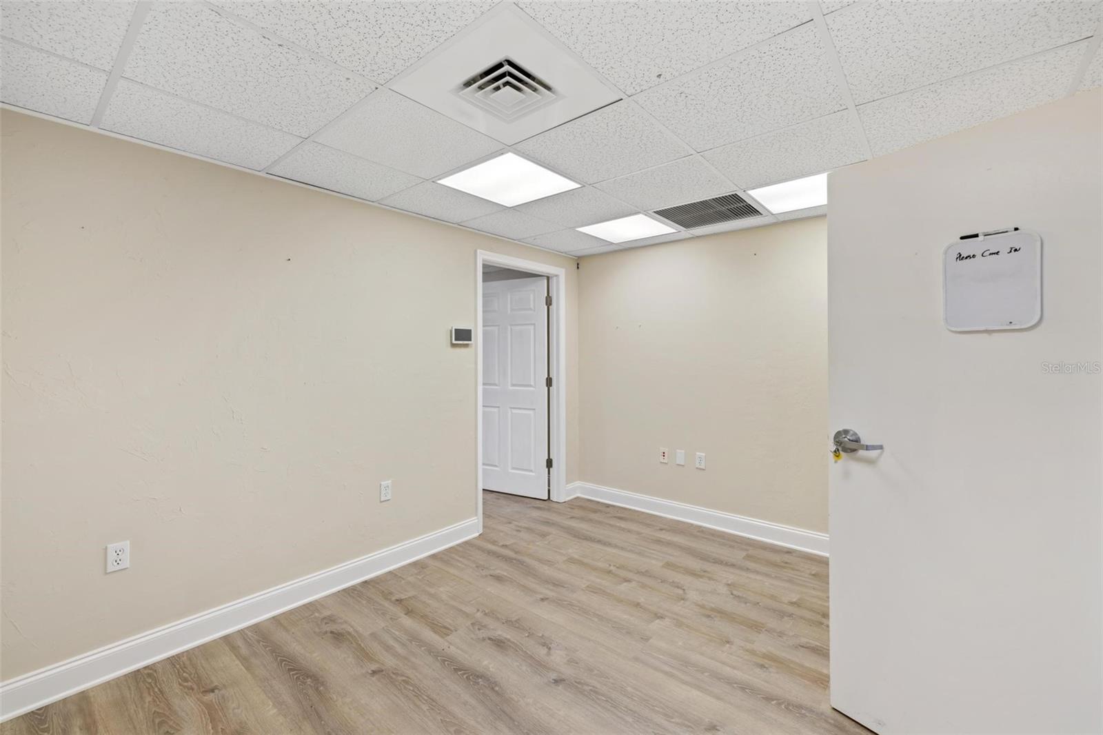 PUNTA GORDA - Commercial Sale