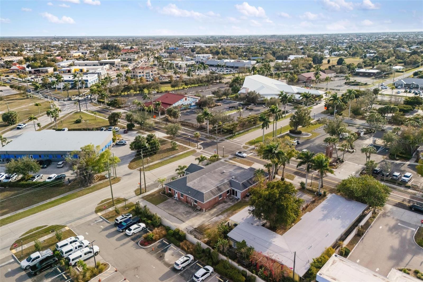 PUNTA GORDA - Commercial Sale